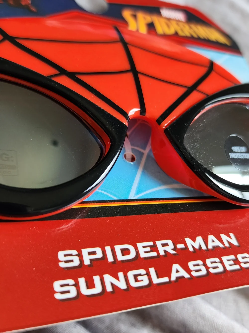 Marvel Spider-Man Kids Sunglasses - Red & Black